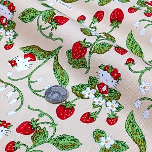 🔆日本三麗鷗KITTY仿刺繡草莓花園版【淺卡其】厚棉